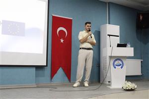 Eğitim Fakültesi Öğrencilerine Yönelik Erasmus+ Bilgilendirme ve Kültürel Paylaşım Etkinliği Gerçekleştirildi
